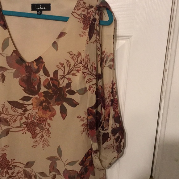 Lulu's Shift Dress - Picture 6 of 8